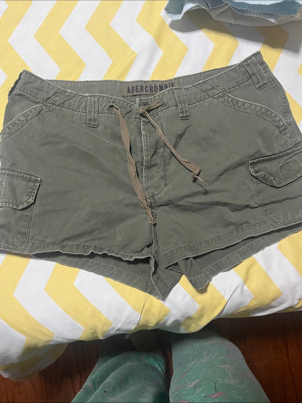 Abercrombie & Fitch Olive Utility Cargo Shorts